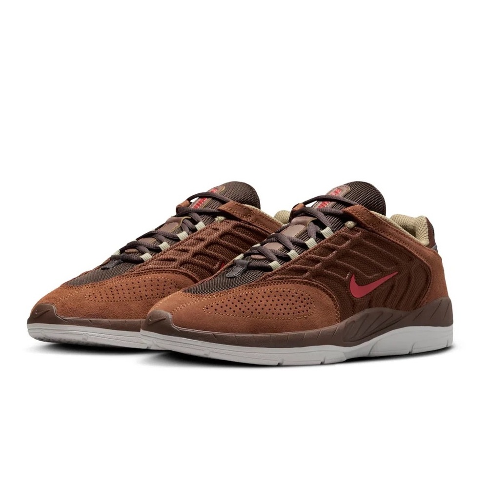 Nike SB Vertebrae Skateboarding Sneaker in Cacao Wow / Dragon Red